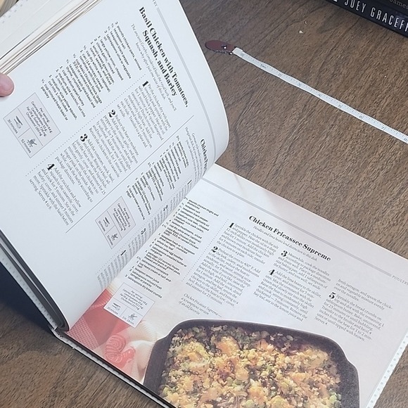 One Dish Meals The Easy Way by One Dish Meals The Easy Way, Hardcover - Picture 6 of 9